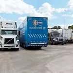 Super 8 By Wyndham Naples 